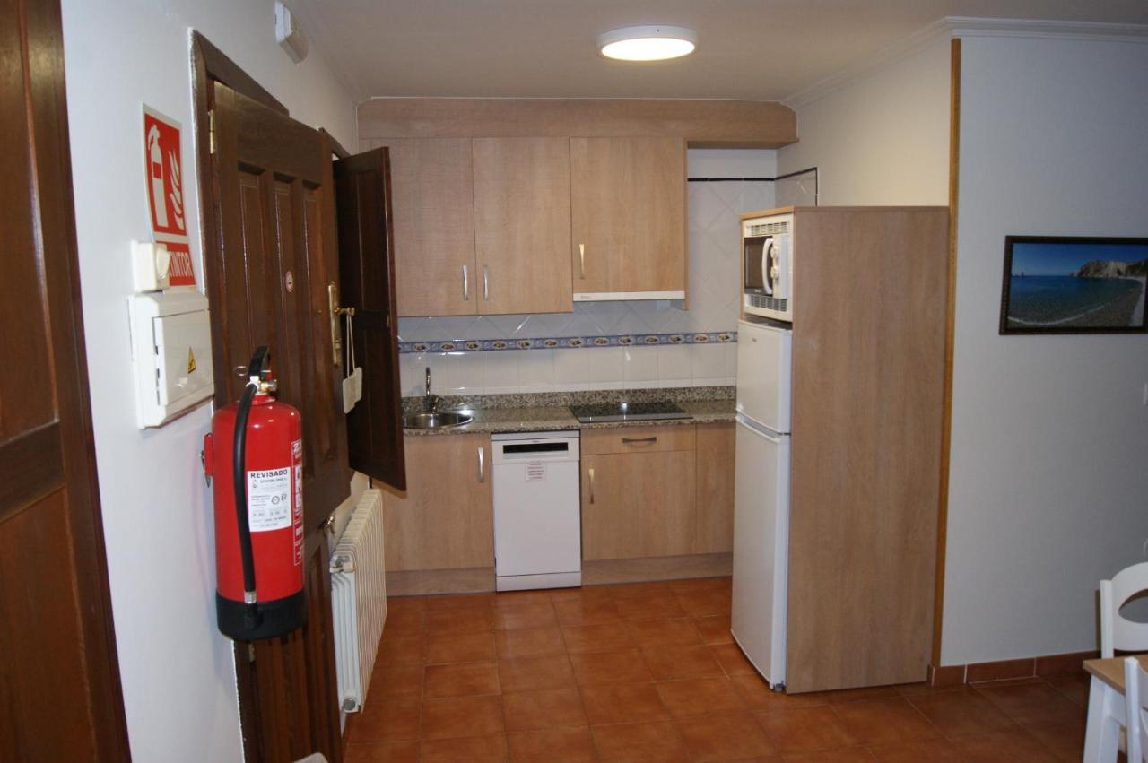Apartamentos Camin De Pelayo Las Rozas Exterior foto