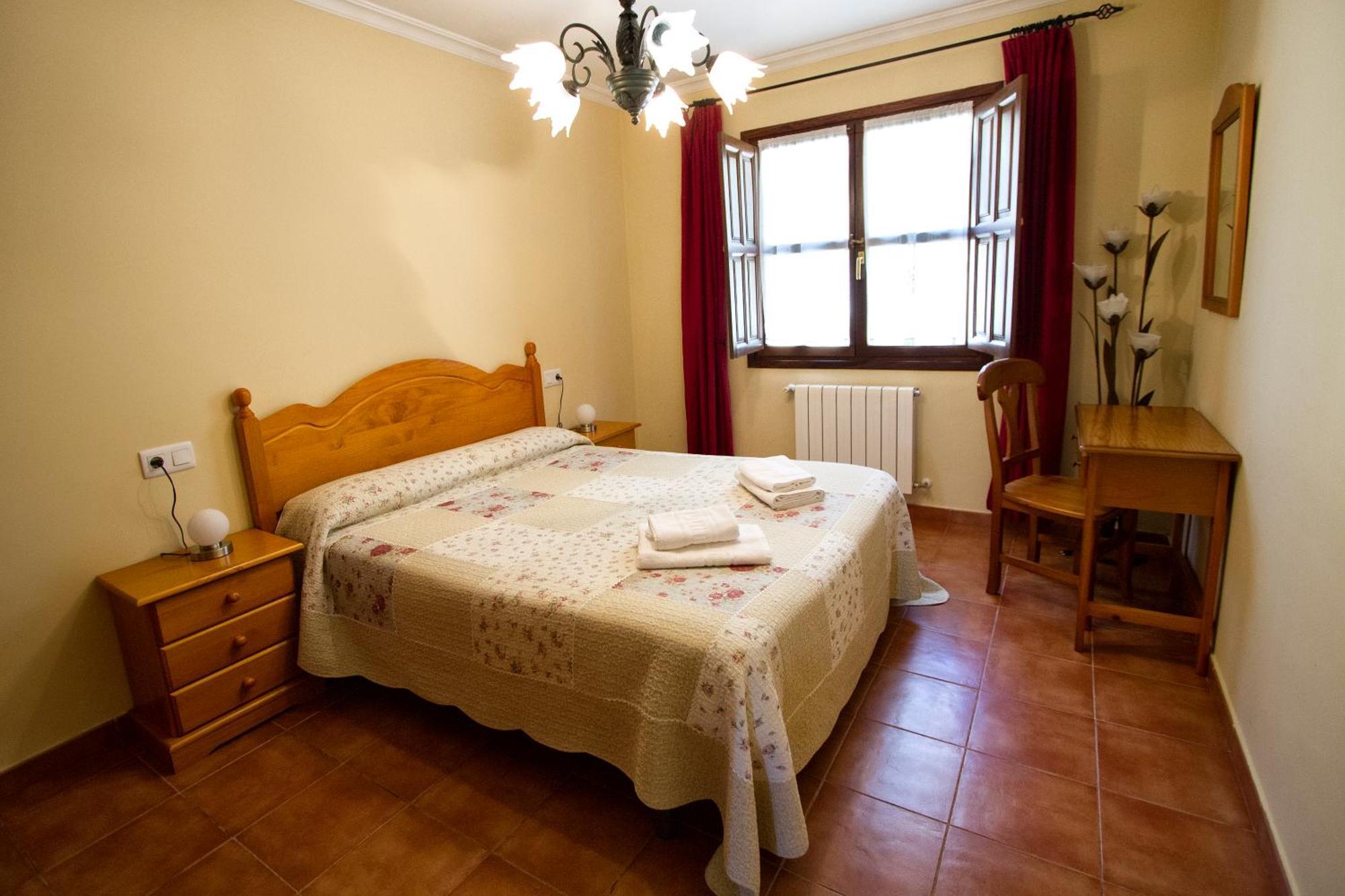 Apartamentos Camin De Pelayo Las Rozas Cameră foto